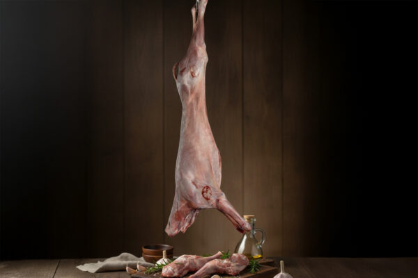 cordero entero sin cabeza 1 Cordero Lechal entero sin asadura ni cabeza